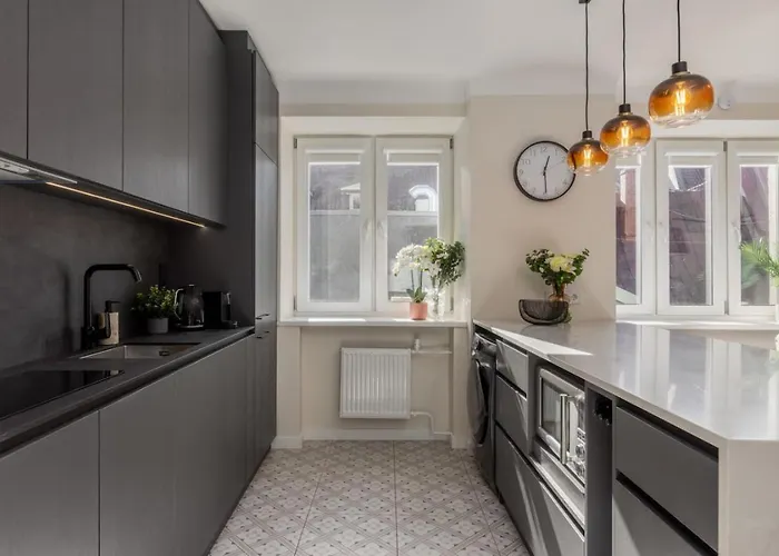 Апартаменты Old Town Retreat Next To St Peter Church Рига